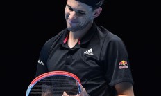 九游体育-关于谢周五实现首胜，提前锁定正赛资格的信息