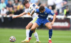 九游游戏-利兹联客场逼平斯托克城，保持不败纪录的简单介绍