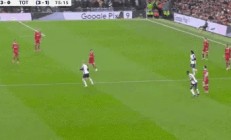 九游体育APP下载-罗马客场逆转佛罗伦萨，取得三分