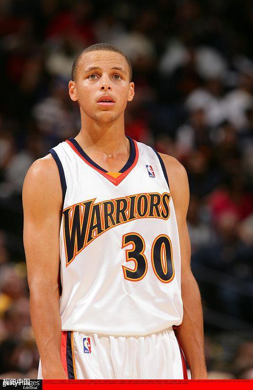 顶级球队实力无可匹敌，成绩稳步攀升