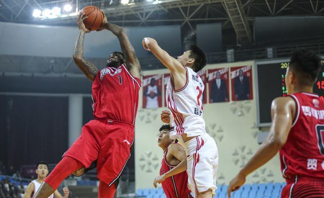 关于四川队客场遭遇大逆转，遗憾败北的信息