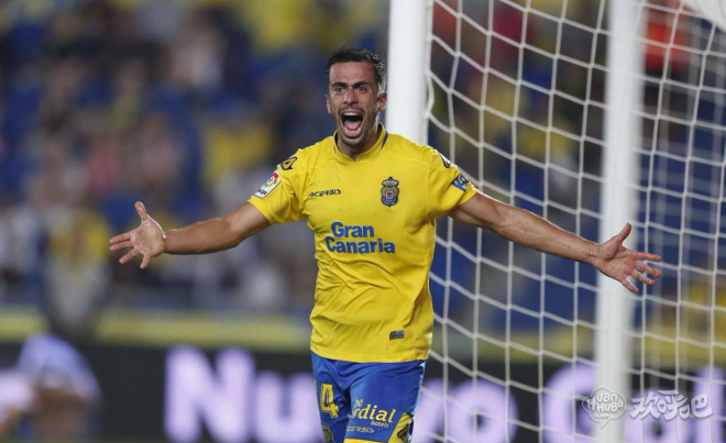 拉科鲁尼亚主场胜利，积极迎战下一轮比赛的简单介绍