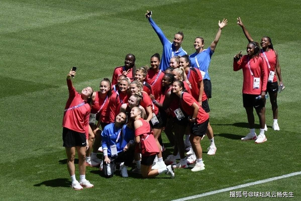 加拿大女足选手因伤将缺席下一场比赛的简单介绍