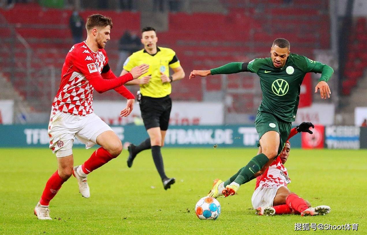 沃尔夫斯堡客场告捷，稳固前四位置的简单介绍