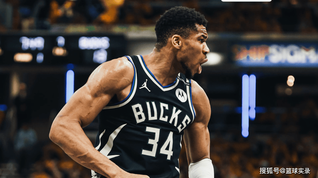 雄鹿B队碾压意大利男篮，拉塞尔统治全场