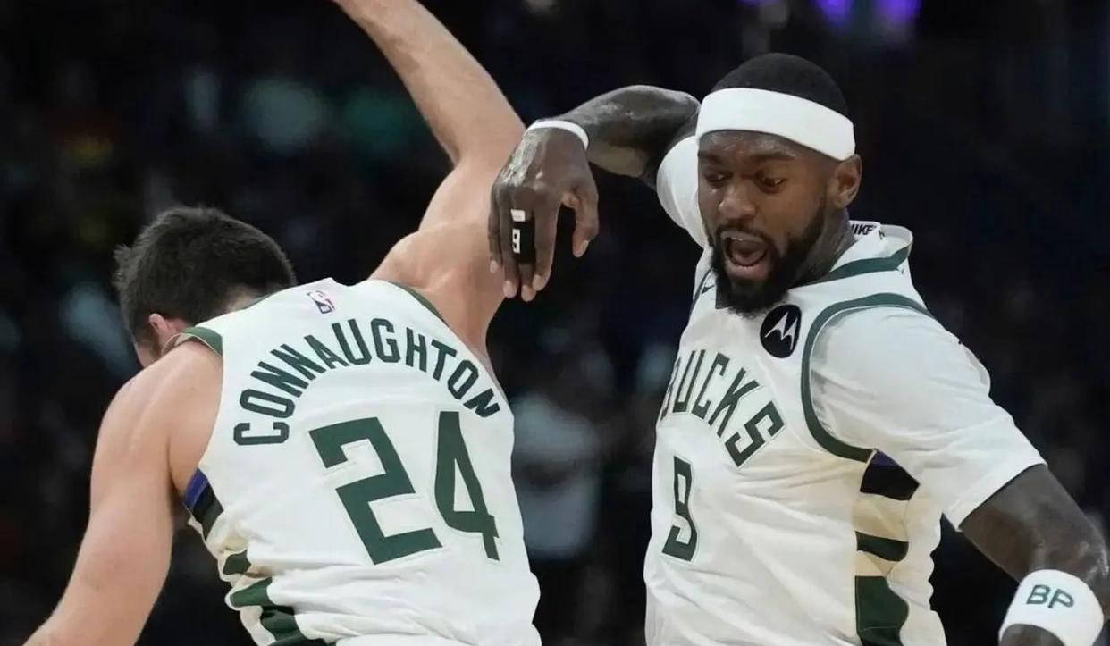 雄鹿B队碾压意大利男篮，拉塞尔统治全场