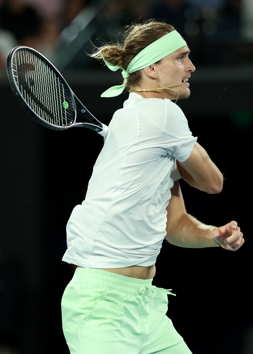 温网鏖战年终总决赛,兹维列夫关键制胜 温网鏖战年终总决赛,兹维列夫关键制胜