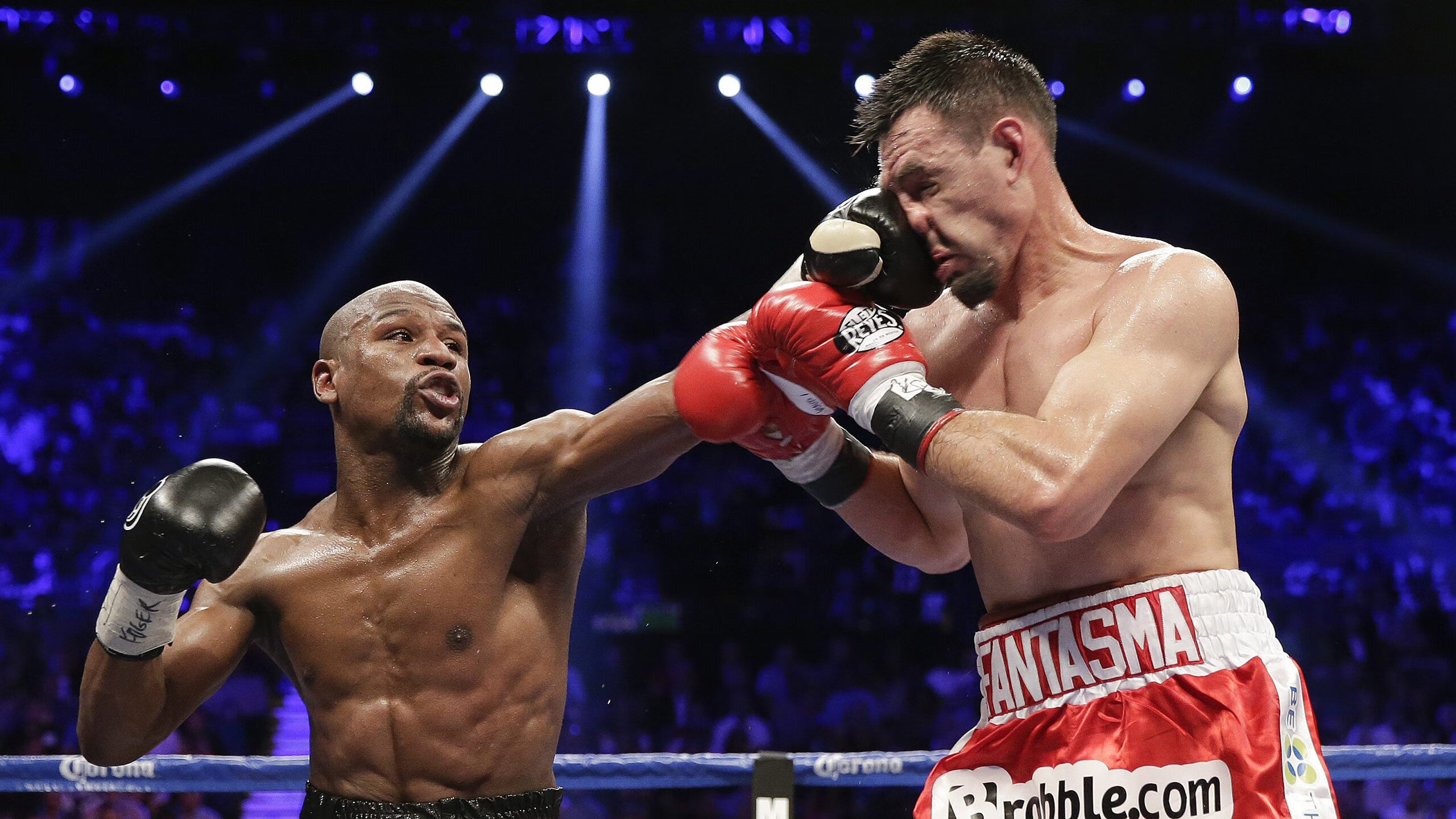 九游体育APP-赛道上的孤勇者，阿隆索独力扛旗，索伯轻取迈凯伦背后的战术革命